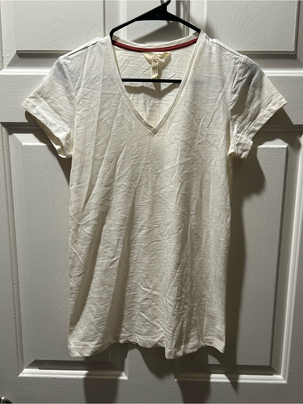 Matilda Jane with Joanna Gaines Cream V-Neck Basic Tee Size XS